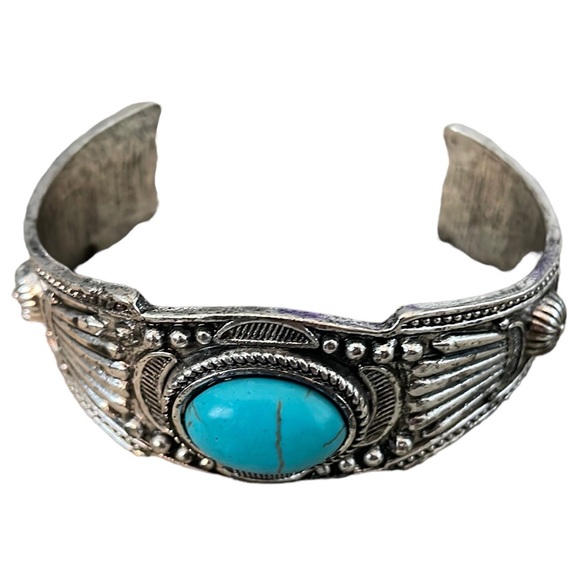 Silver & Turquoise Western Cuff Bracelet - Picture 1 of 3